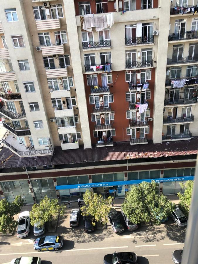 バトゥーミᲗათულის Ბუდე -Tatuli Nestアパートメント エクステリア 写真