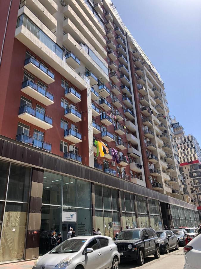 バトゥーミᲗათულის Ბუდე -Tatuli Nestアパートメント エクステリア 写真